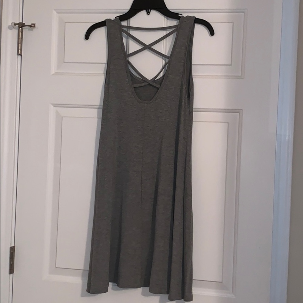 Simple Grey Dress 👗 - Picture 2 of 3